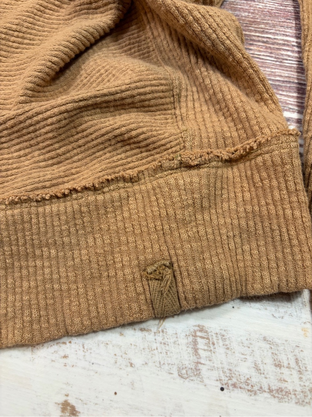 We The Free Sweater Womens XLarge Tan Caramel Mock Turtle Neck Tunic Pullover - Picture 9 of 10